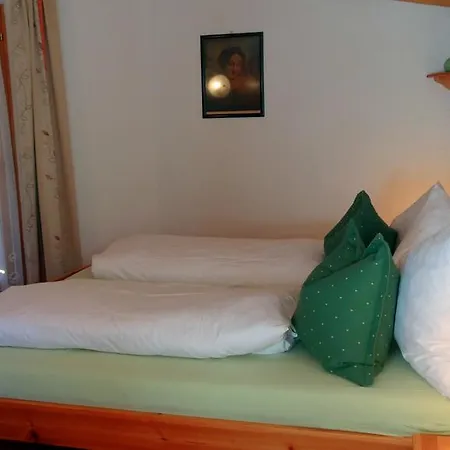 Ferienhaus - Padrins Apartment