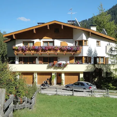 Ferienhaus - Padrins Apartment Obernberg am Brenner