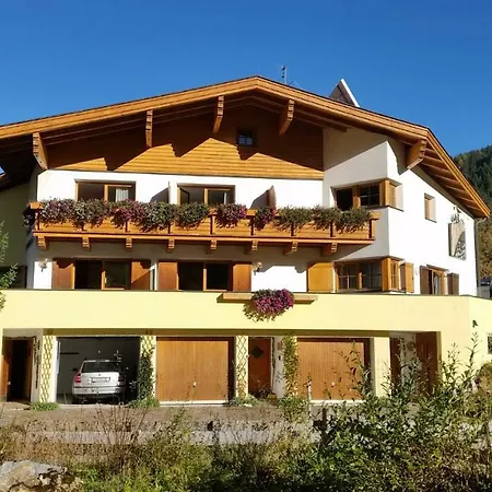 Apartment Ferienhaus - Padrins